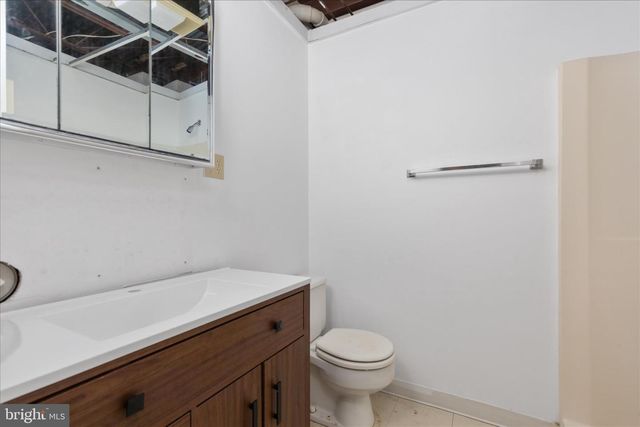 515 OLD FIRE TOWER RD, Capon Bridge, WV 26711