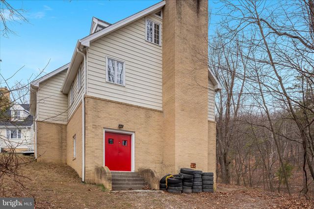515 OLD FIRE TOWER RD, Capon Bridge, WV 26711