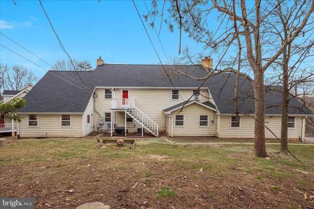 515 OLD FIRE TOWER RD, Capon Bridge, WV 26711