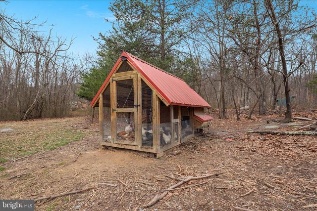 515 OLD FIRE TOWER RD, Capon Bridge, WV 26711