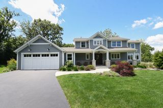 226 Biltmore Drive, North Barrington, IL 60010