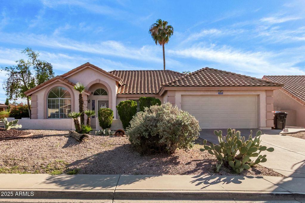 Image 1 of property listing at 6565 E QUARTZ Street, Mesa, AZ 85215