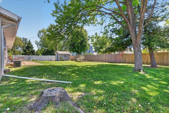 638 Chartier Street, Janesville, WI 53546