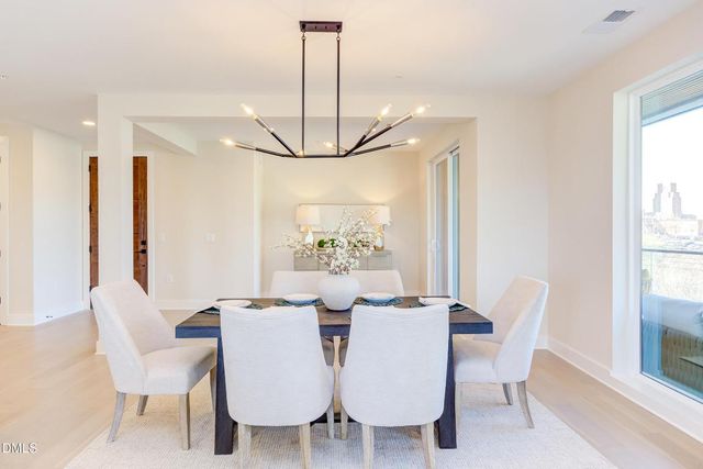 610 N Roxboro Street 21, Durham, NC 27701