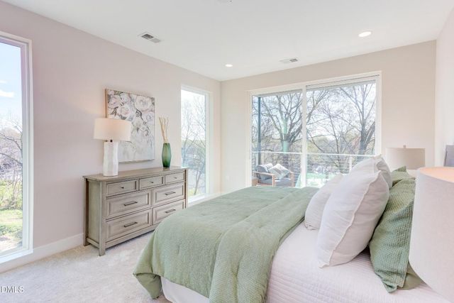 610 N Roxboro Street 21, Durham, NC 27701