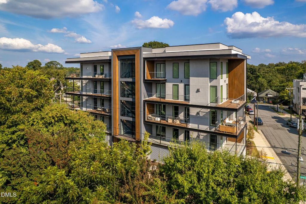 610 N Roxboro Street 21, Durham, NC 27701