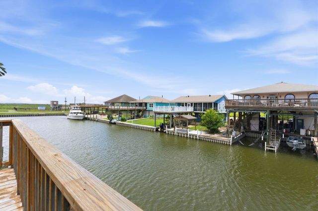 119 Sand Shoals Road, Freeport, TX 77541