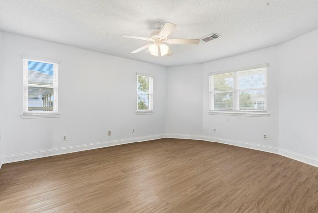 119 Sand Shoals Road, Freeport, TX 77541
