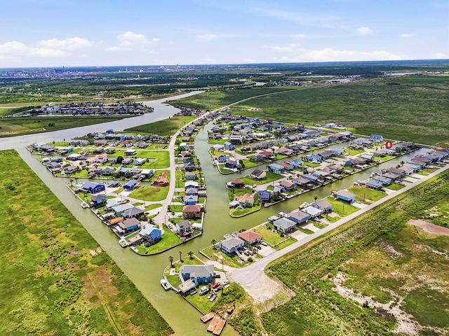 119 Sand Shoals Road, Freeport, TX 77541