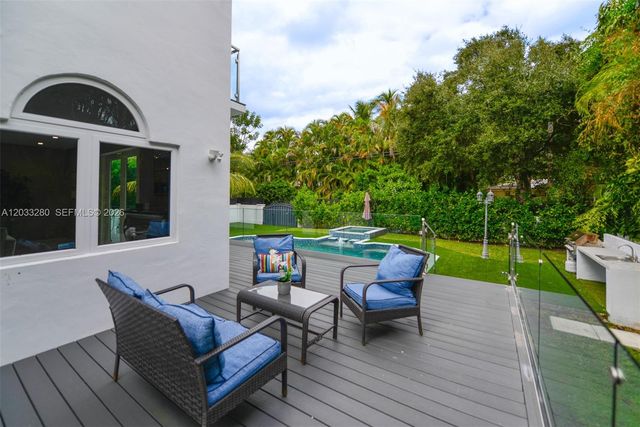 1209 NE 96th St 1209, Miami Shores, FL 33138