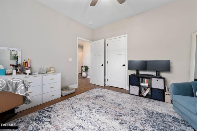 190 Tanners Cove, Johnson City, TN 37615