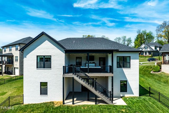 190 Tanners Cove, Johnson City, TN 37615