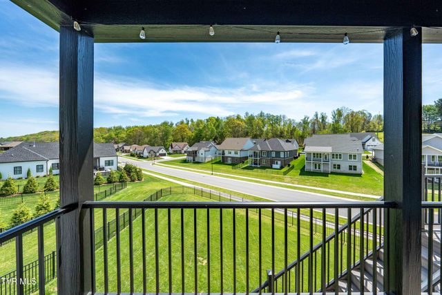190 Tanners Cove, Johnson City, TN 37615