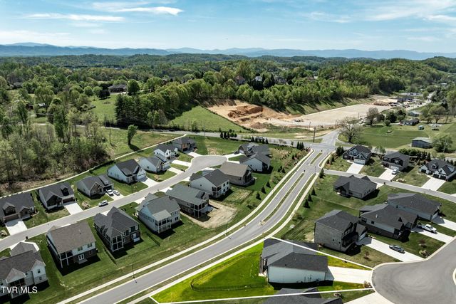 190 Tanners Cove, Johnson City, TN 37615