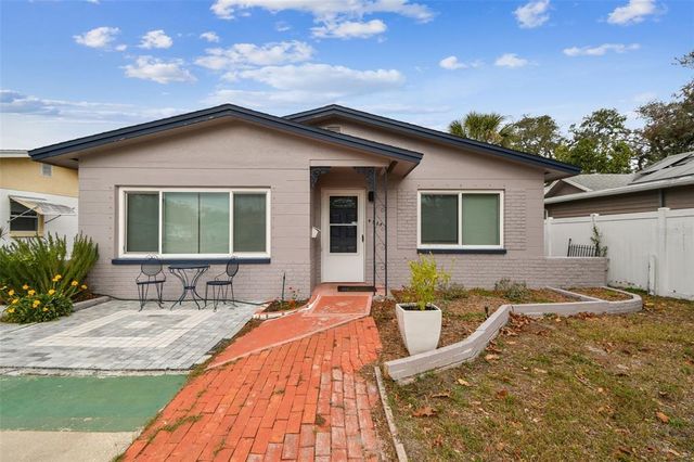 4535 33RD AVENUE N, St Petersburg, FL 33713