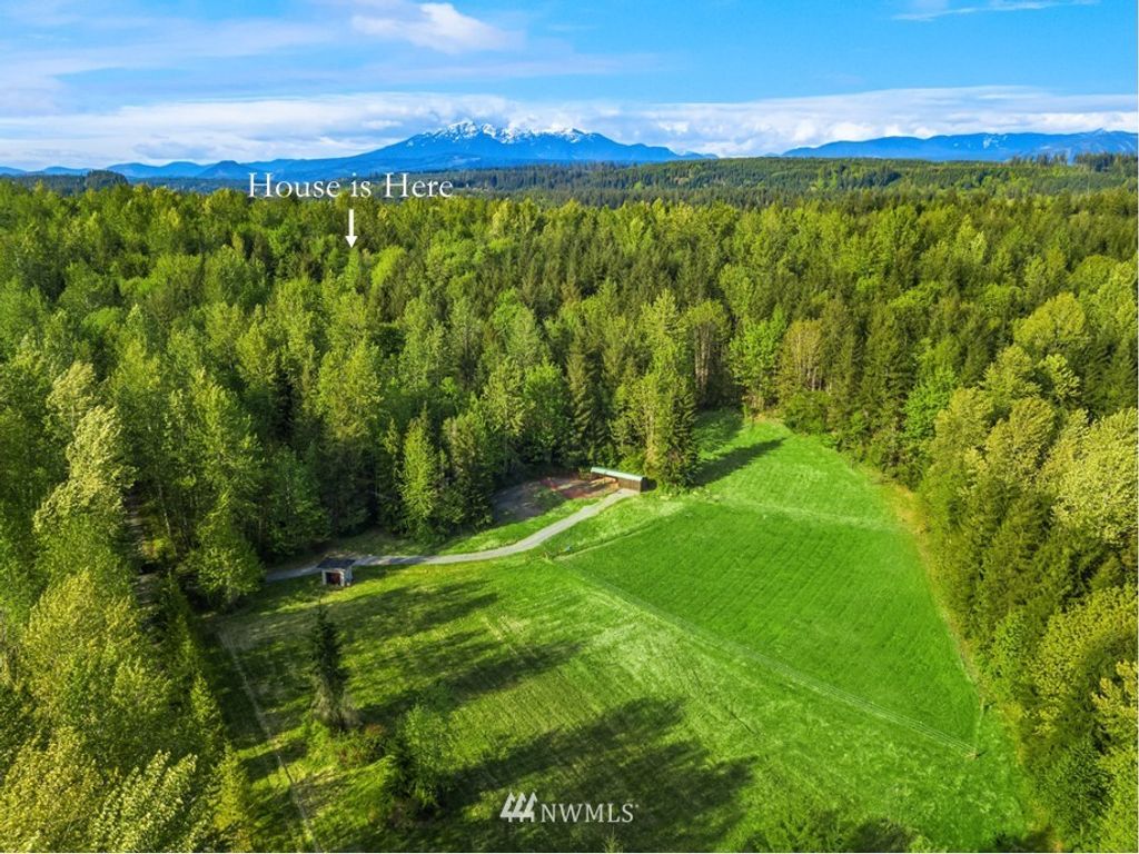 Image 1 of property listing at 9505 245th Avenue SE, Monroe, WA 98272