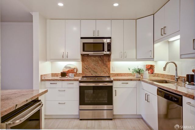 1171 Compass Lane 209, Foster City, CA 94404