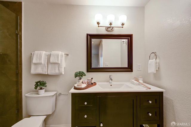 1171 Compass Lane 209, Foster City, CA 94404