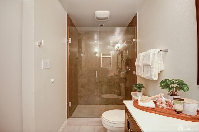 1171 Compass Lane 209, Foster City, CA 94404