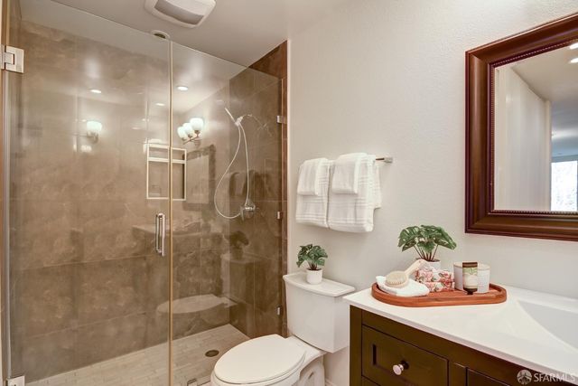 1171 Compass Lane 209, Foster City, CA 94404