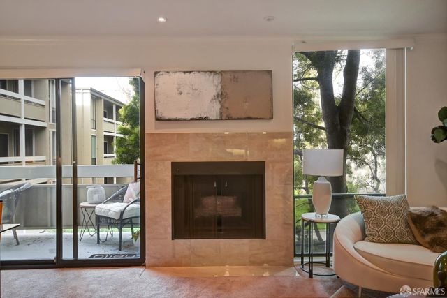 1171 Compass Lane 209, Foster City, CA 94404