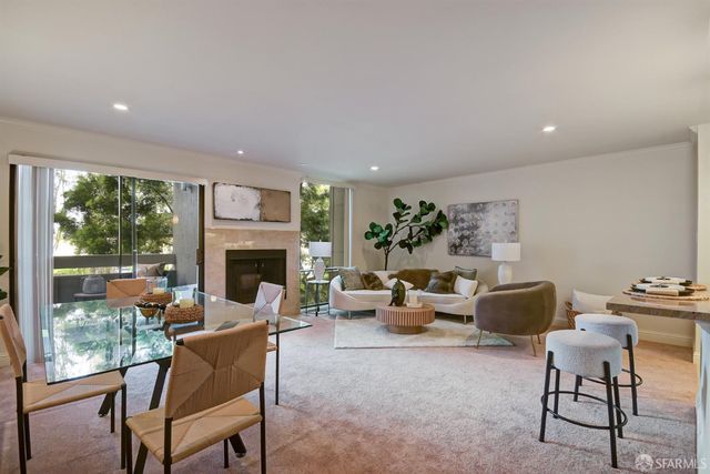 1171 Compass Lane 209, Foster City, CA 94404