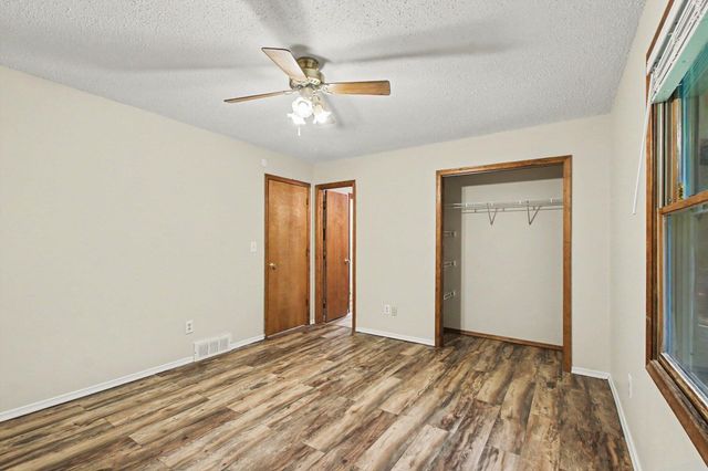86 Hickory Nut Lane, Springfield City, MI 49037