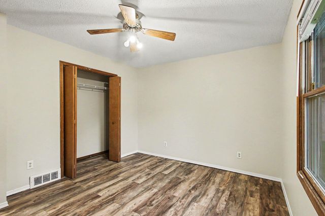 86 Hickory Nut Lane, Springfield City, MI 49037