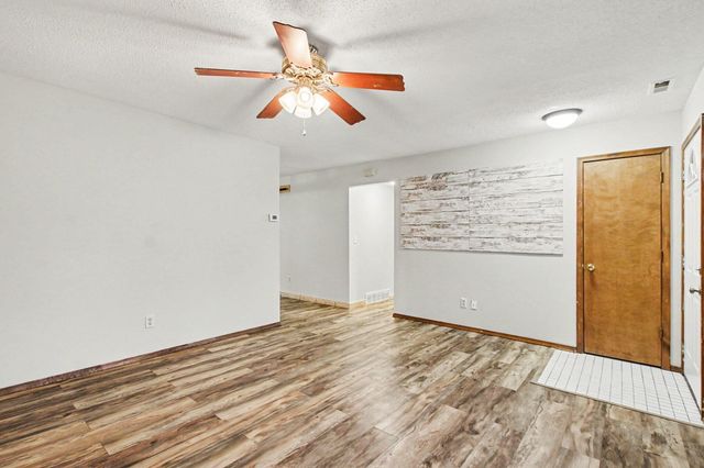 86 Hickory Nut Lane, Springfield City, MI 49037