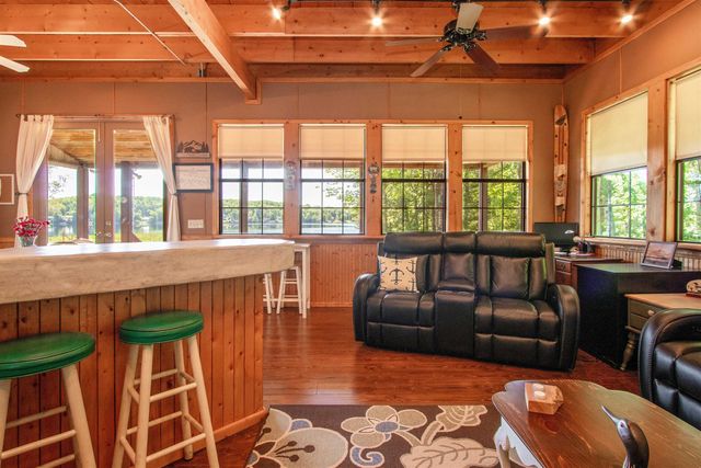 98 Nanas Lane, Concord, VT 05824