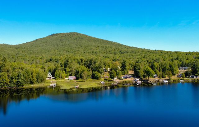 98 Nanas Lane, Concord, VT 05824