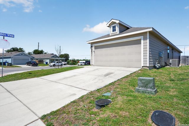 7251 LINCOLN TRCE, San Antonio, TX 78222