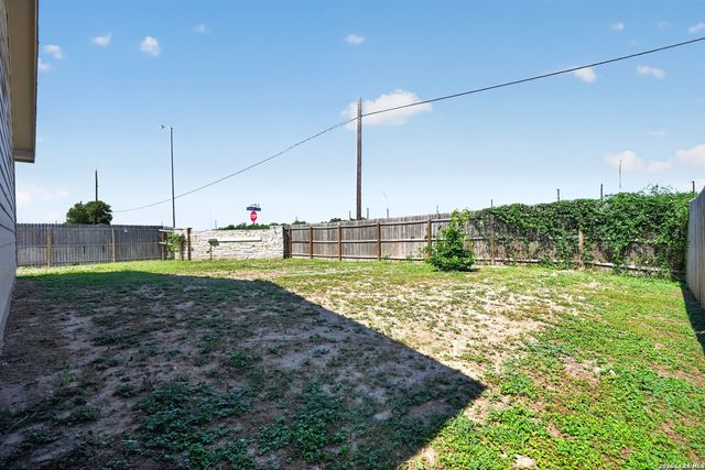 7251 LINCOLN TRCE, San Antonio, TX 78222