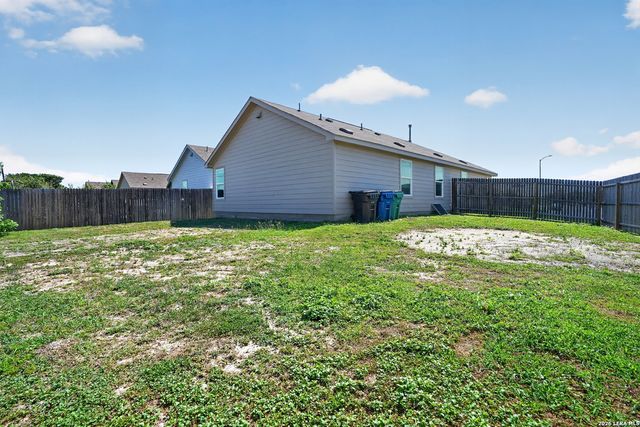 7251 LINCOLN TRCE, San Antonio, TX 78222
