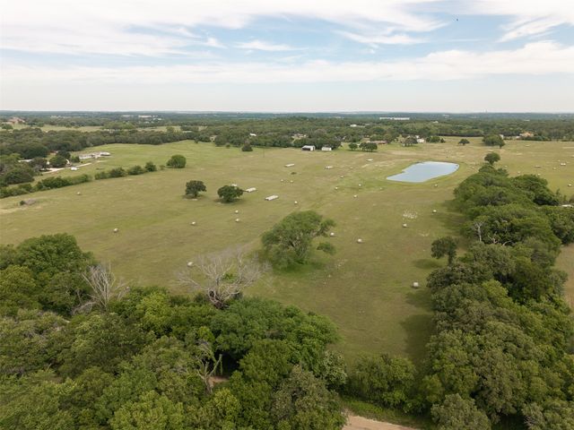5309 Burleson Oaks Drive, Burleson, TX 76028