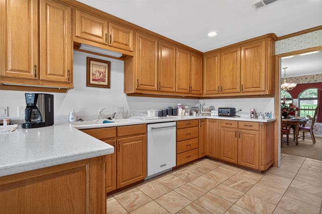 5309 Burleson Oaks Drive, Burleson, TX 76028