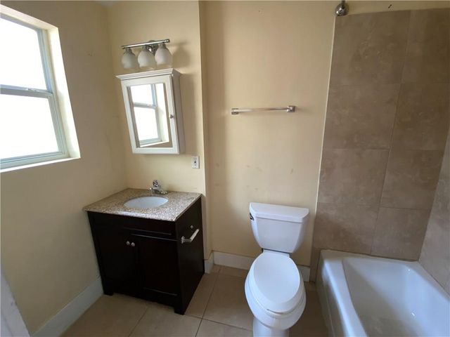 1801 Nueces ST, Austin, TX 78701