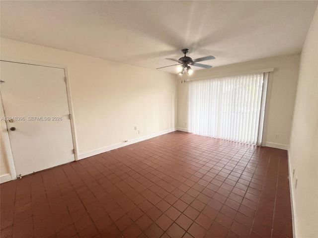 8701 SW 141st St B4, Palmetto Bay, FL 33176