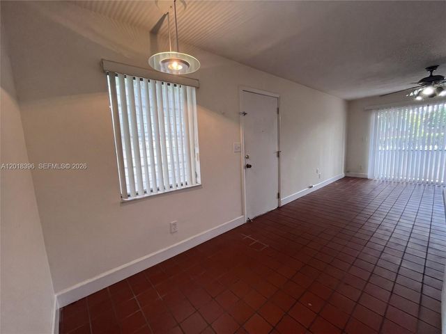 8701 SW 141st St B4, Palmetto Bay, FL 33176