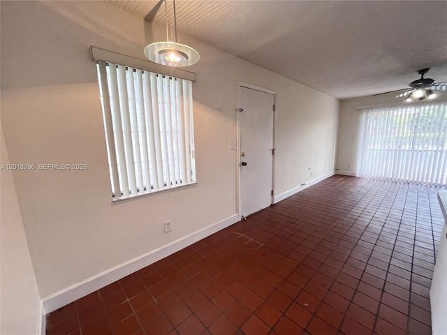 8701 SW 141st St B4, Palmetto Bay, FL 33176