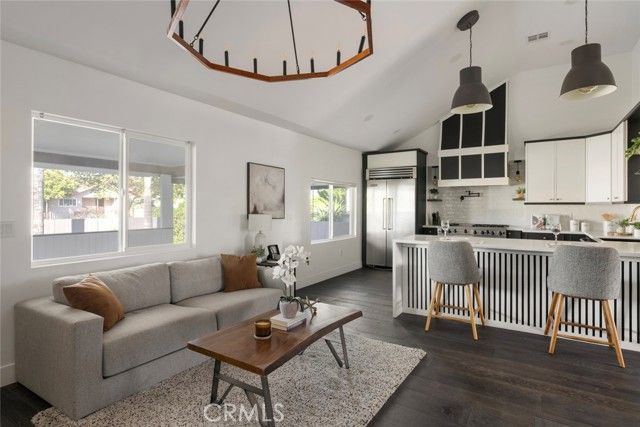 2842 W Avenue 33, Los Angeles, CA 90065