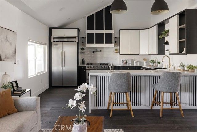 2842 W Avenue 33, Los Angeles, CA 90065