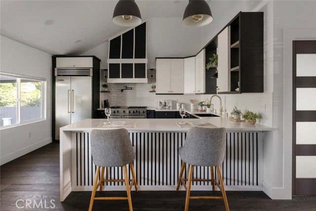 2842 W Avenue 33, Los Angeles, CA 90065