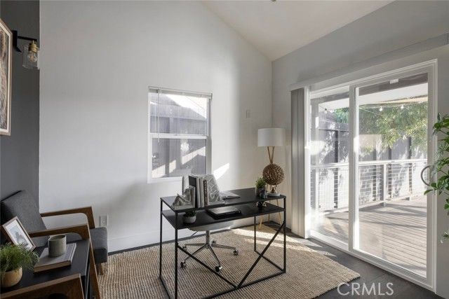 2842 W Avenue 33, Los Angeles, CA 90065
