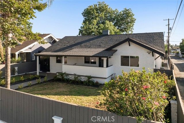 2842 W Avenue 33, Los Angeles, CA 90065