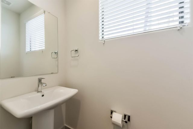 3206 N Macgregor Way A, Houston, TX 77004