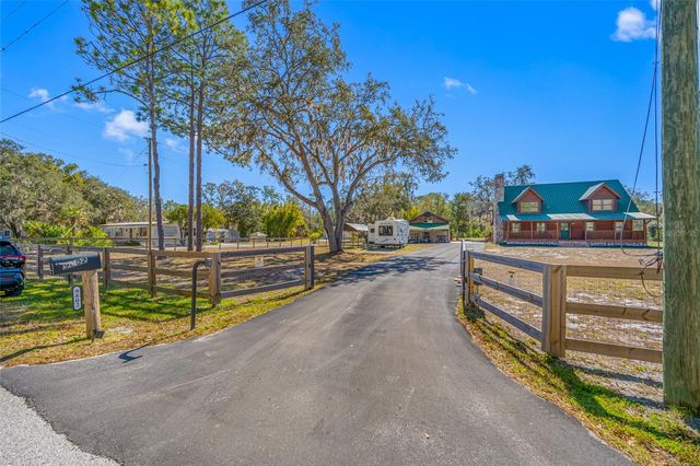 9802 ROYAL PALM AVENUE, New Port Richey, FL 34654