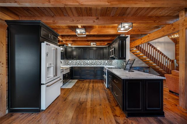 9802 ROYAL PALM AVENUE, New Port Richey, FL 34654