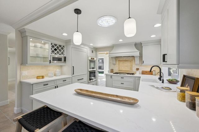 646 Oneida Drive, Sunnyvale, CA 94087