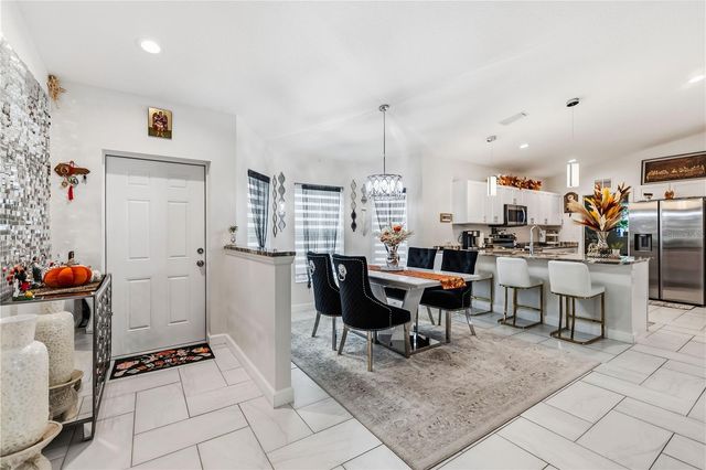 5001 18TH STREET E, Bradenton, FL 34203